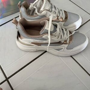 Skechers Cream and Gold Athletic Shoes